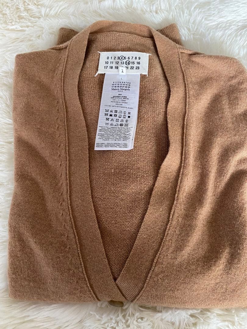 早い者勝ち！マルジェラ　カシミヤカーディガン