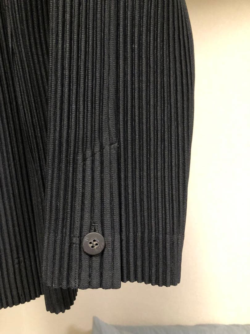 オムプリッセイッセイミヤケ テーラードジャケット ブラック 2