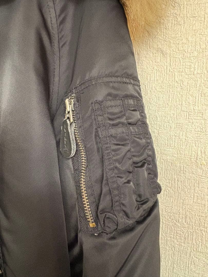 AVIREX アビレックス　ブラック N3B ミリタリージャケット Lサイズ