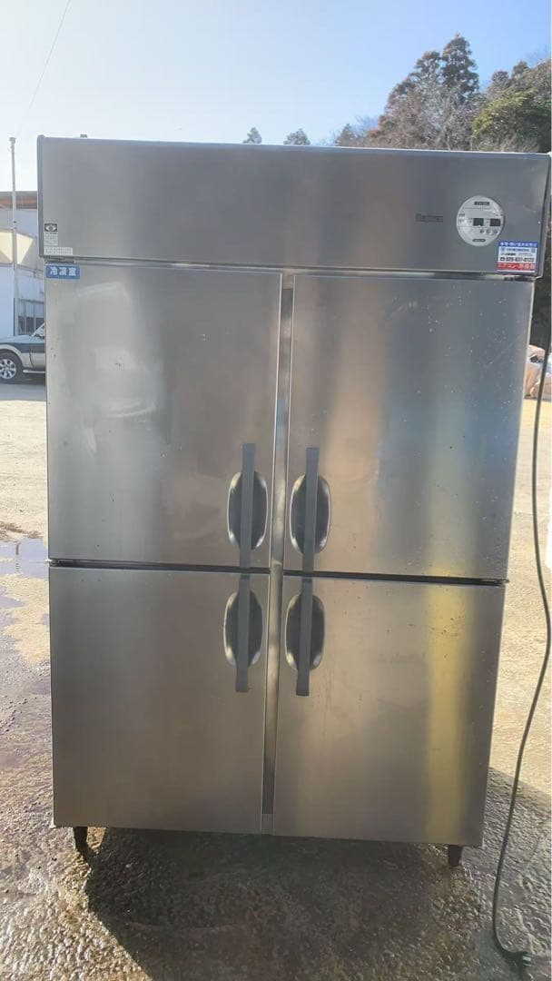 2018年製　大和冷機 縦型冷凍冷蔵庫 423S1-EC