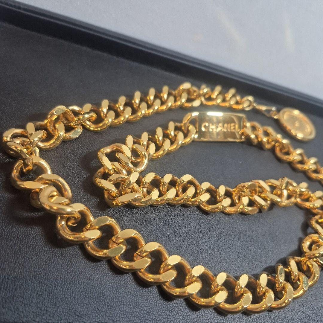 CHANEL　ゴールド　チェーンベルト　ココマーク