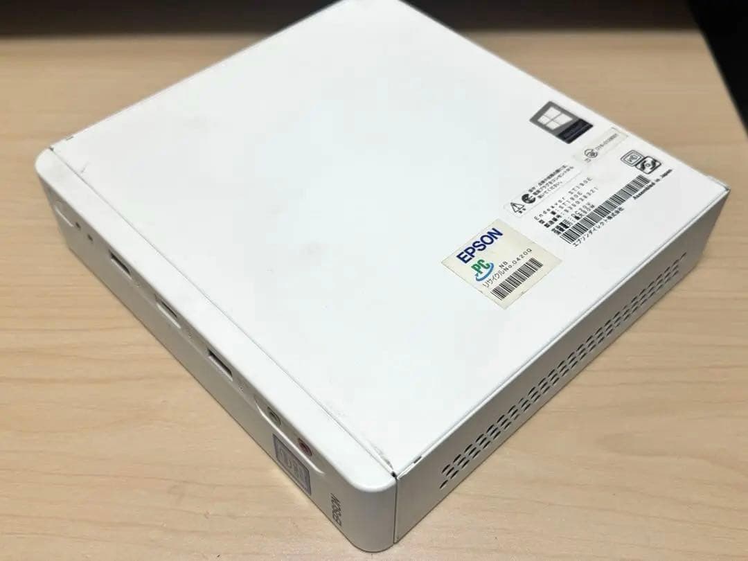 Endeaver ST190E 第8世代i3 8100T Win11 SSD