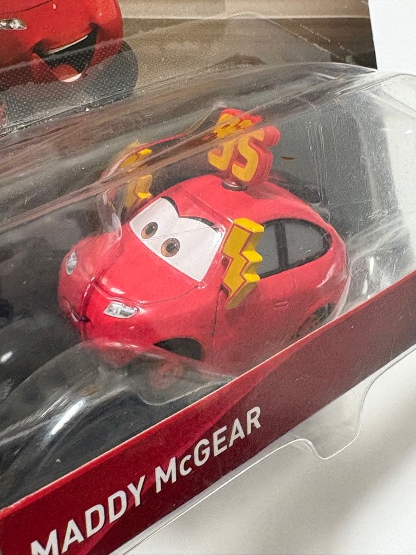 カーズ マテル MADDY McGEAR ミニカー ピクサー ディズニー
