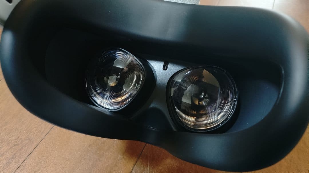  Quest 2 128GB VRヘッドセット ホワイト 中古美品