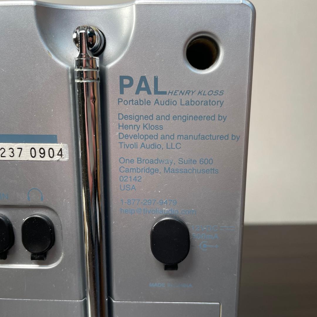 Tivoli Audio iPAL HENRY KLOSS ポータブルラジオ