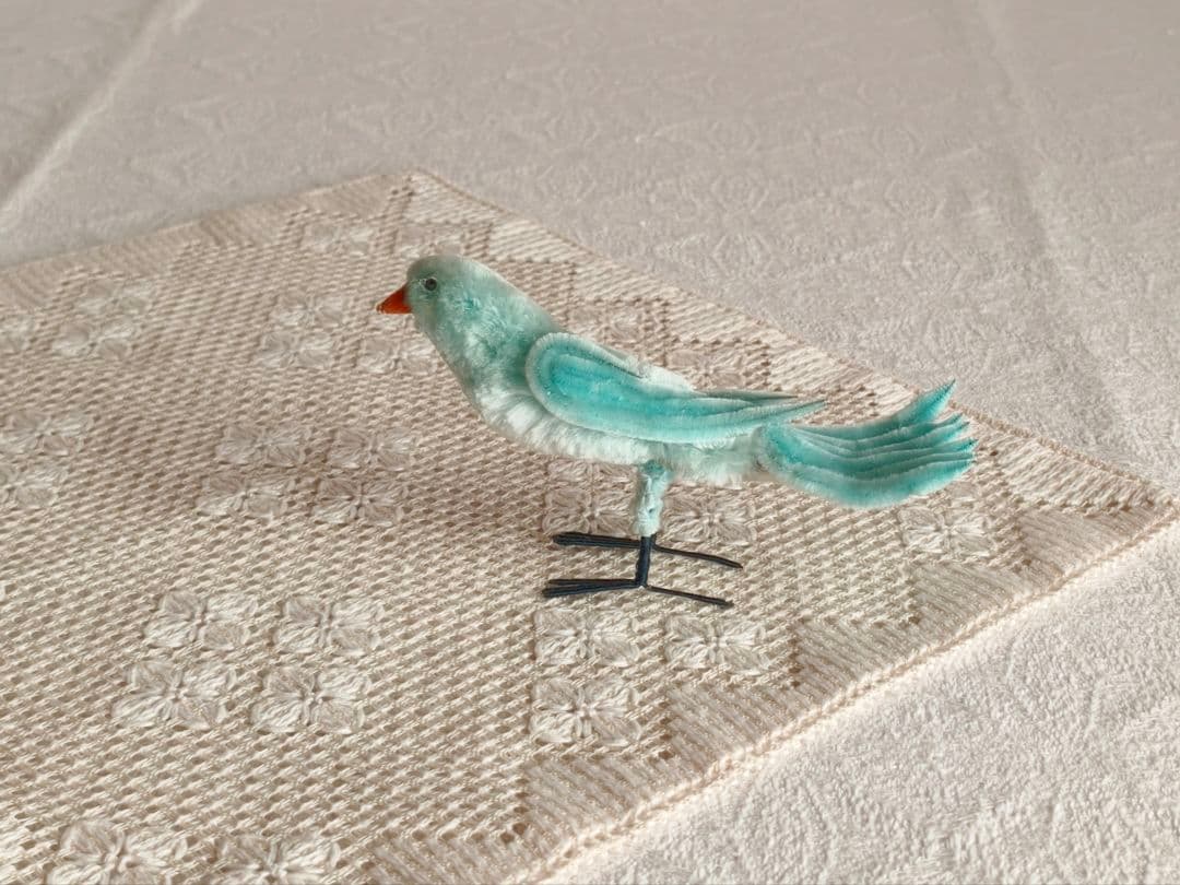 【misen2014さま】vintage ❀ * アイスブルーの 小鳥さん