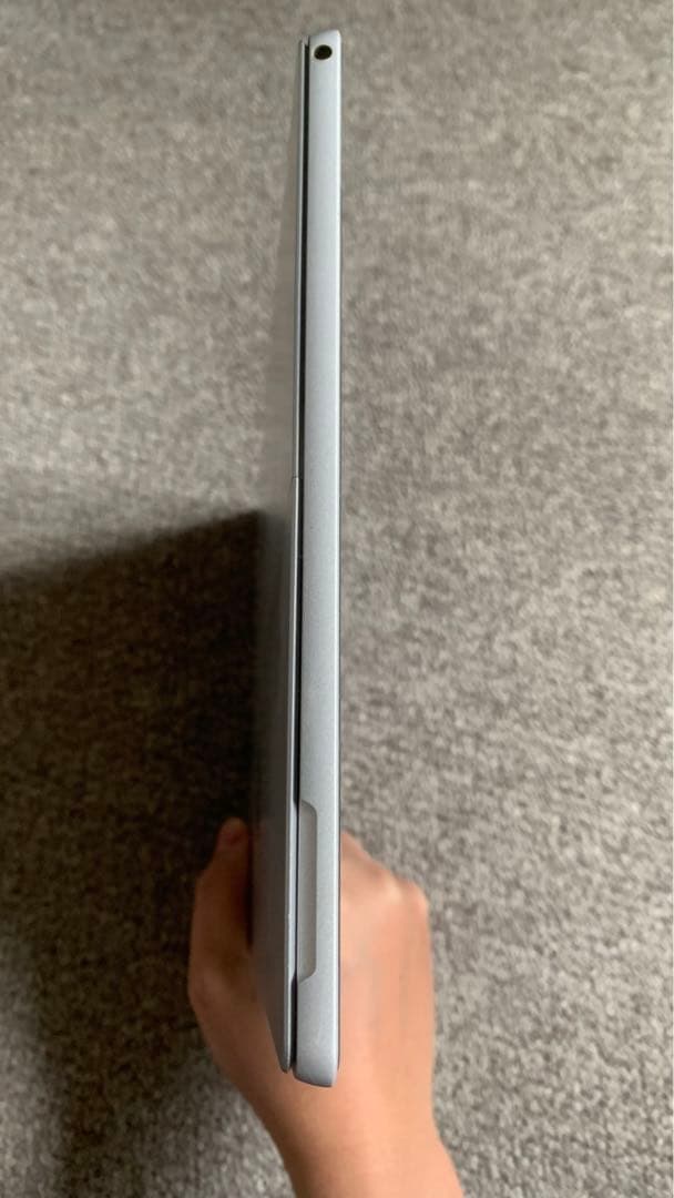 Surface Pro 5 8/256G Office ライセンス付