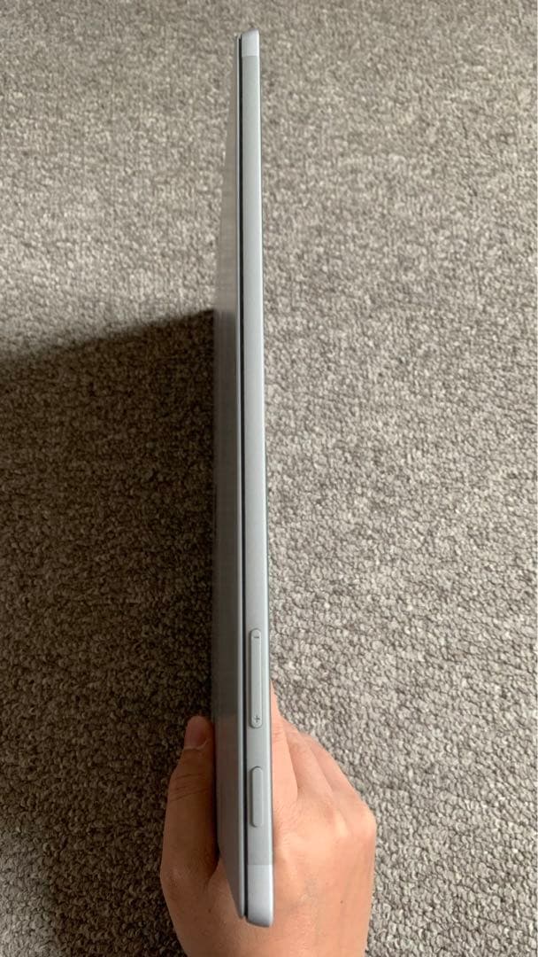 Surface Pro 5 8/256G Office ライセンス付