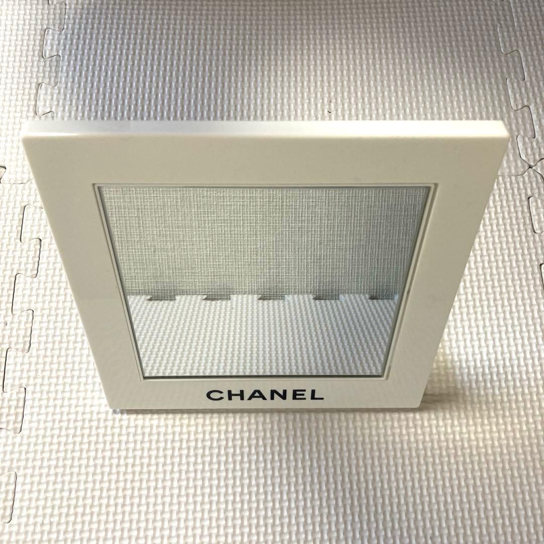 週末限定値下げ❗️未使用 CHANEL シャネル スタンドミラー ノベルティ