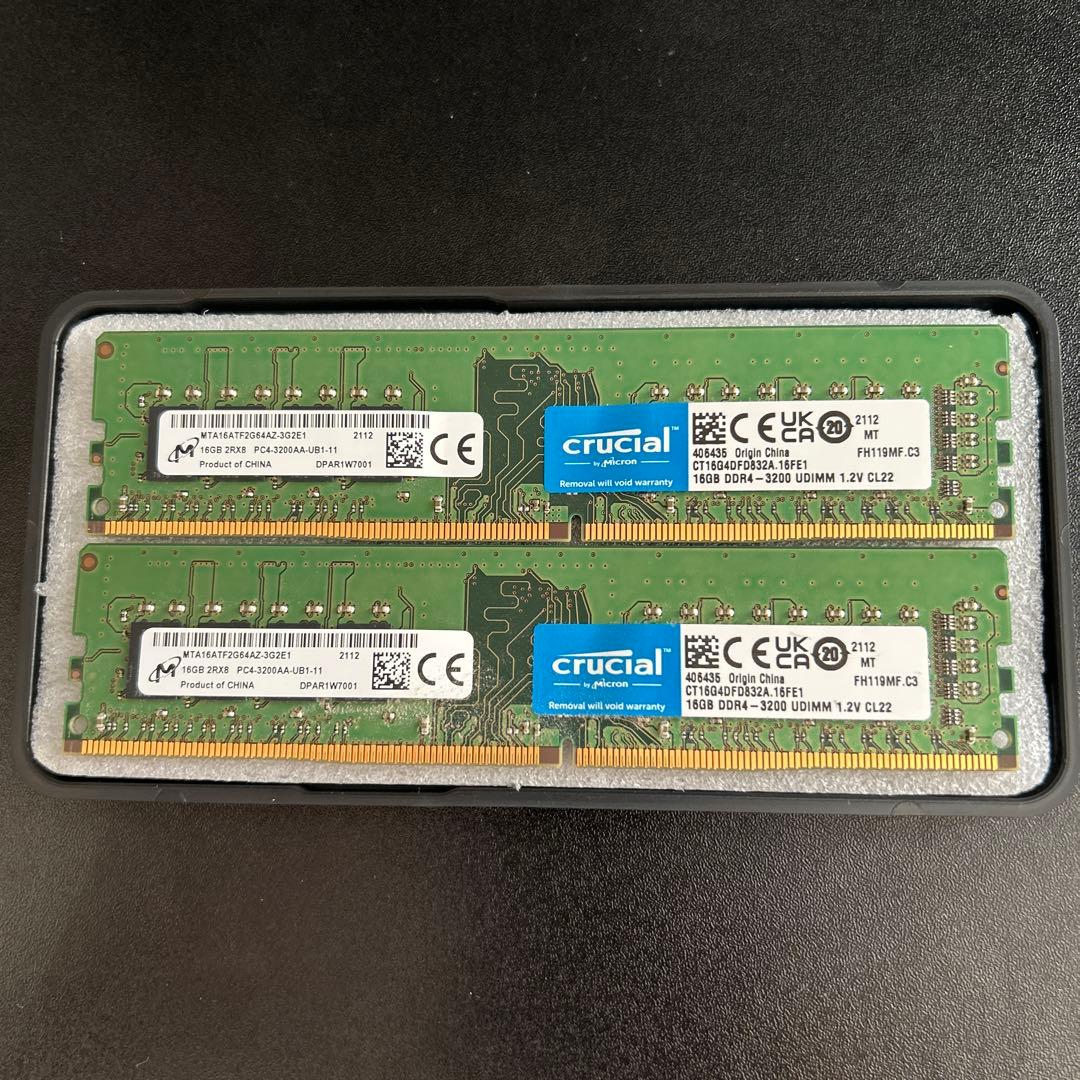 Crucial 16GBx2 DDR4 3200MHz メモリ