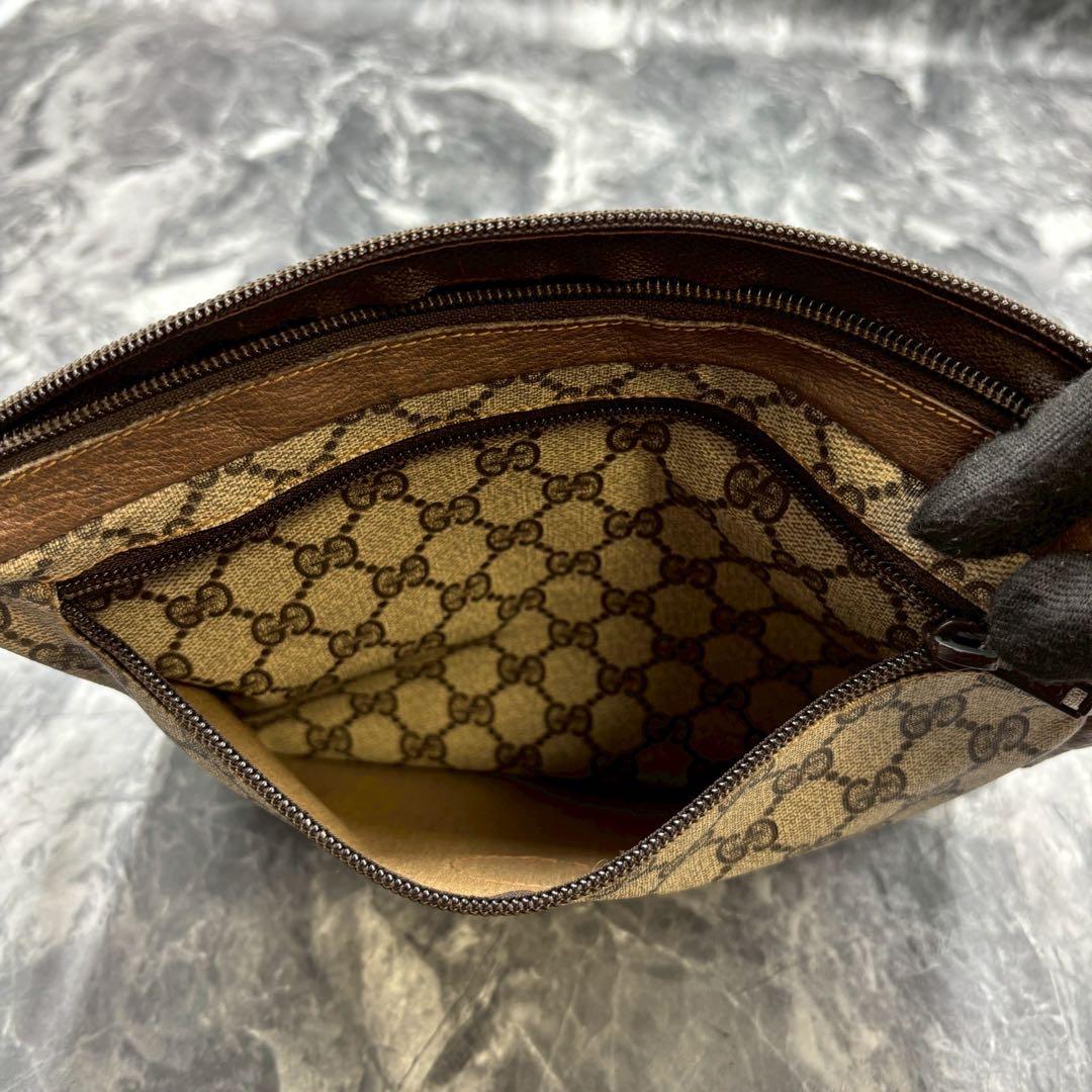 ✨美品✨GUCCI GG クラッチバッグ ベージュ ブラウン レザー ロゴ 金具
