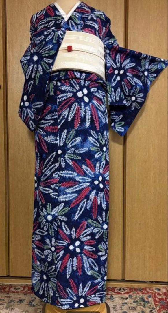 有松鳴海絞り浴衣　藍染タイダイ 大輪の花火？合わせ縫絞、小帽子絞　浴衣単品
