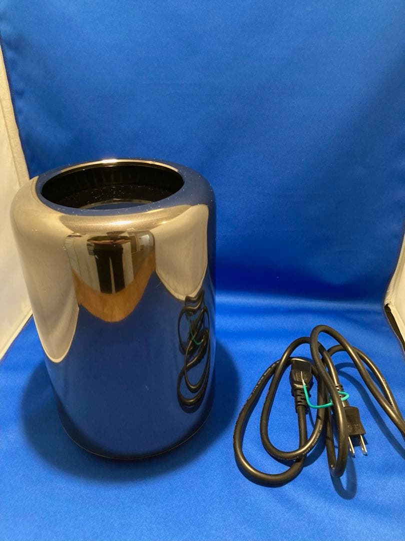 [最終]Apple Mac Pro (2013) 12コア 64GB 1Tssd