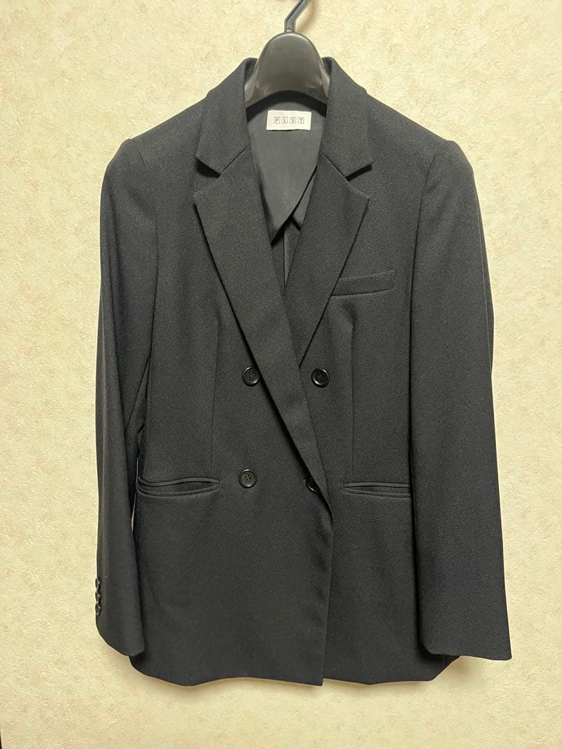 PLST ブラック テーラードジャケット ダブルブレスト