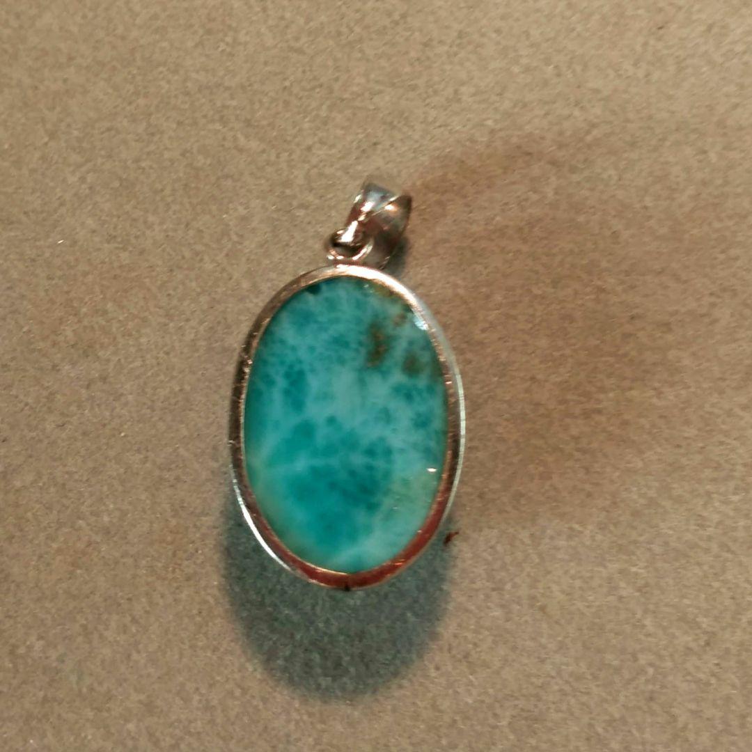 ラリマーK18ホワイトゴールドペンダントトップ