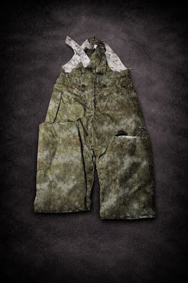 ロシア軍 実物 FSB国境警備隊 防寒ジャケット 48-3 リバーシブル