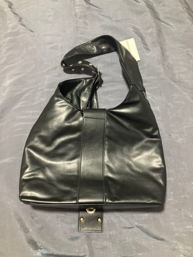 黒 hietaショルダーバッグ