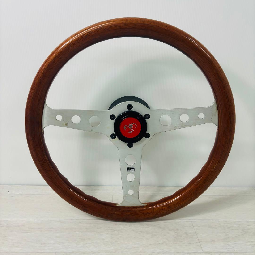 ⚪︎MOMO INDY ステアリングホイール 本体