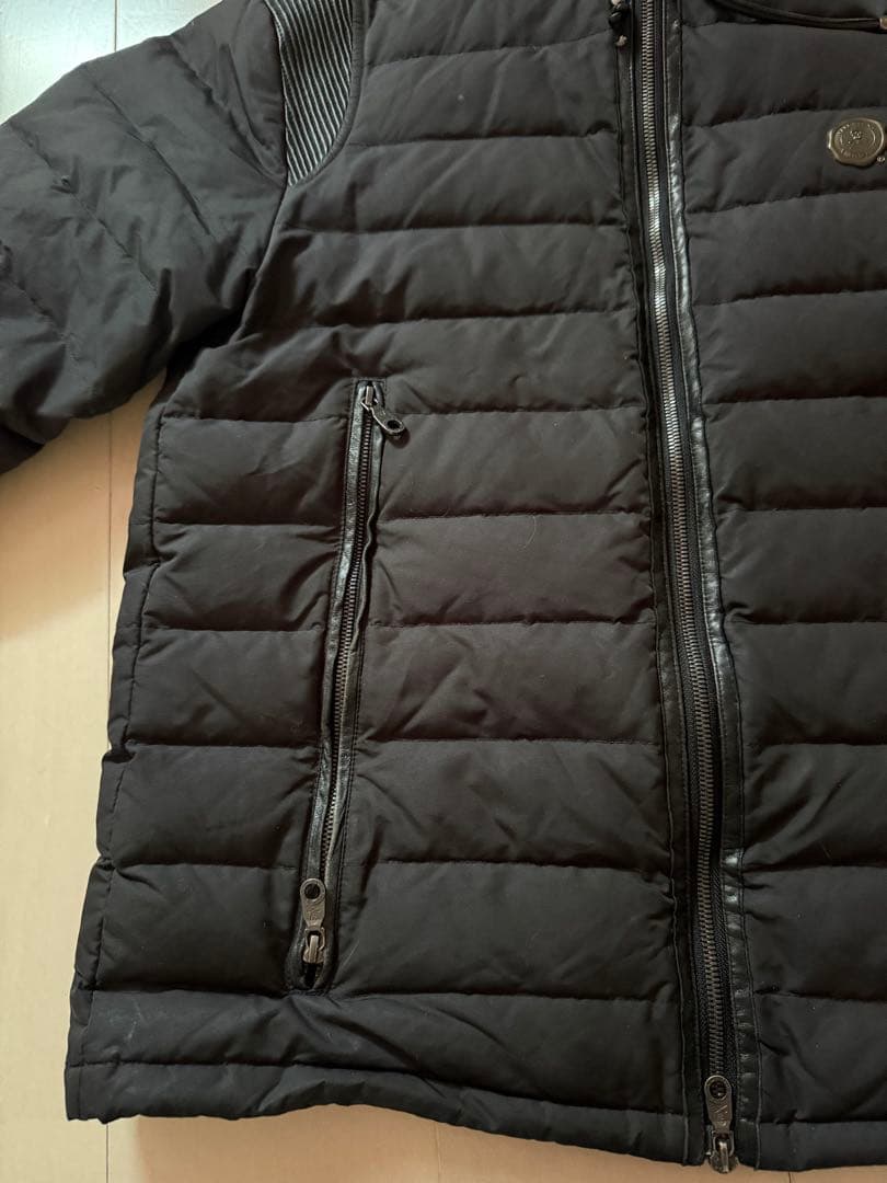 マークアンドロナダウンジャケット黒