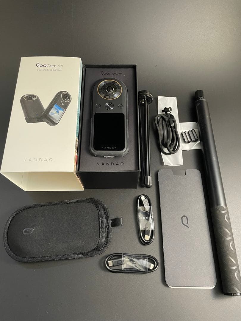Kandao Qoocam 8K 360度VRカメラ （一脚付き）