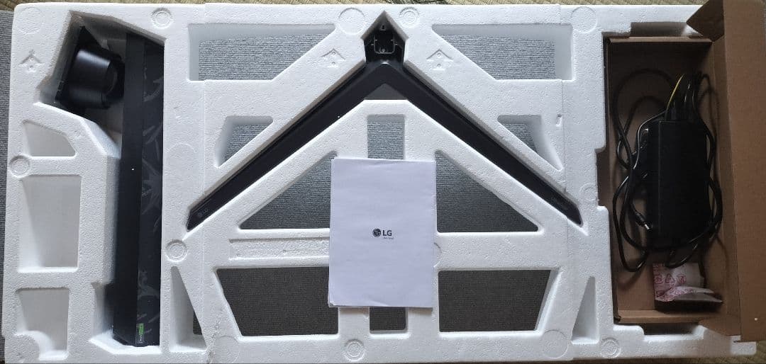 LG ゲーミングモニタ 44.5インチ UltraGear 45GR95QE-B