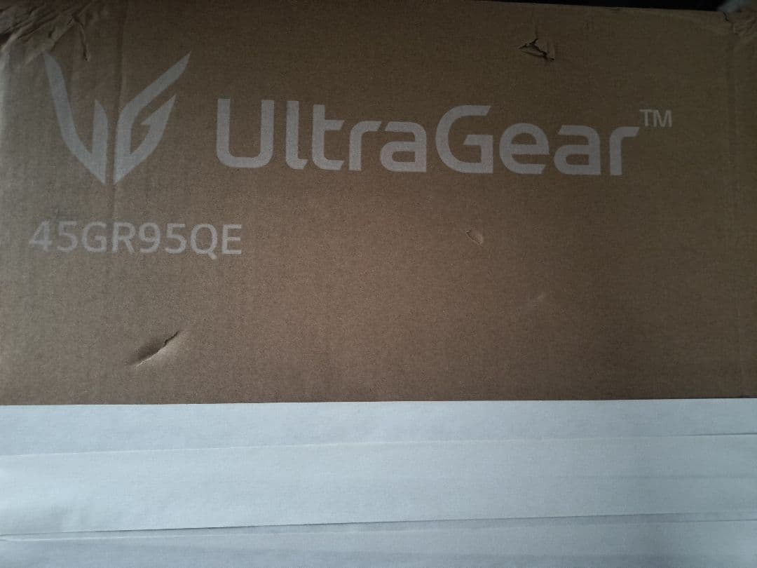 LG ゲーミングモニタ 44.5インチ UltraGear 45GR95QE-B