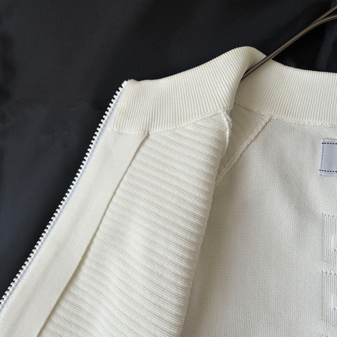 ブリーフィング 2025年モデル ジップアップブルゾン ホワイト レザーロゴ