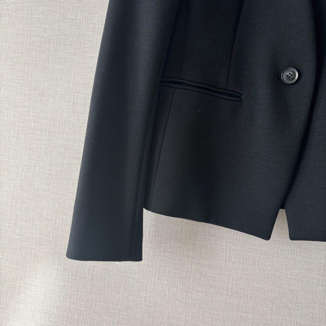 極美品✨ベイジ ノーカラージャケット スーツ セットアップ 日本製 黒 2