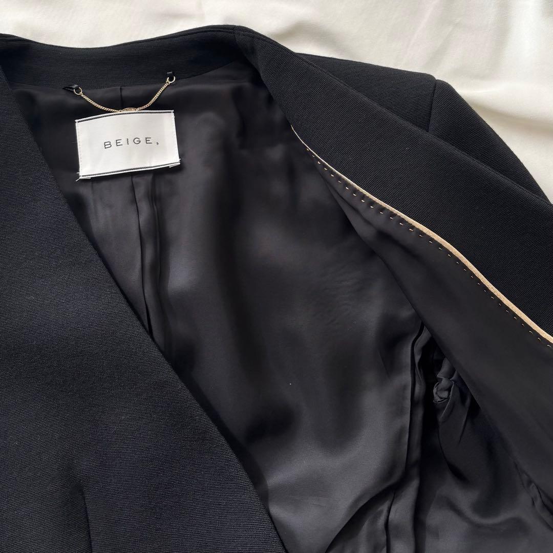 極美品✨ベイジ ノーカラージャケット スーツ セットアップ 日本製 黒 2