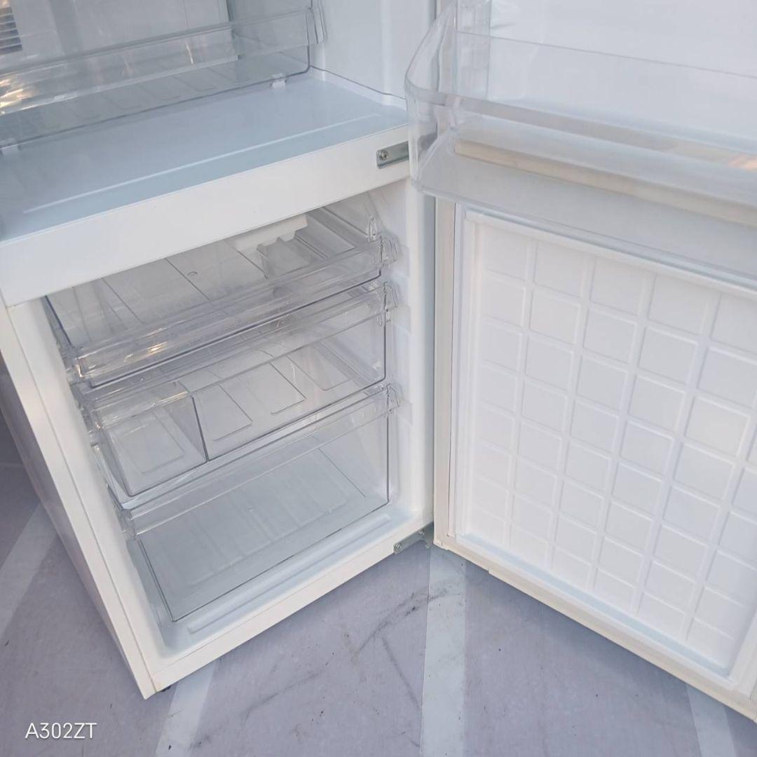 C07B2 翌日到着可能　SHARP　人気モデル　大型冷蔵庫　271L