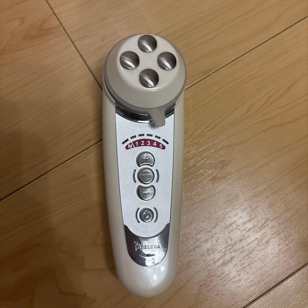 セルキュア　美顔器 ホワイト 4段階設定