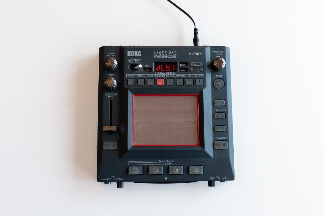 KORG KP3+ カオスパッド　サンプラー・エフェクター