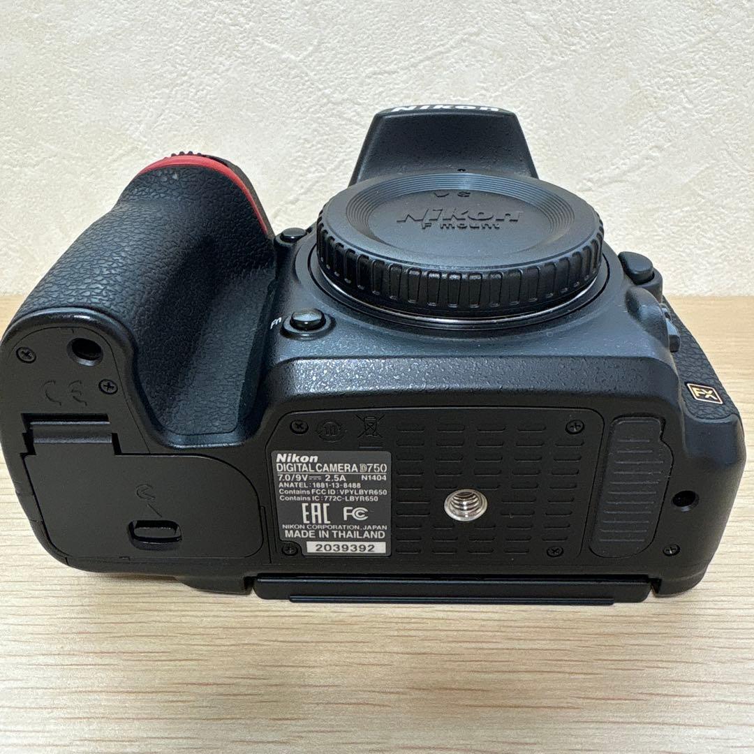 Nikon D750 デジタル一眼レフカメラとレンズセット