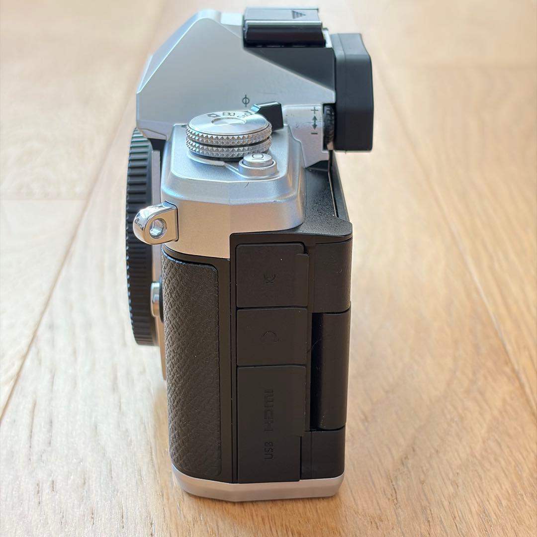 OM SYSTEM OM-3 ボディ