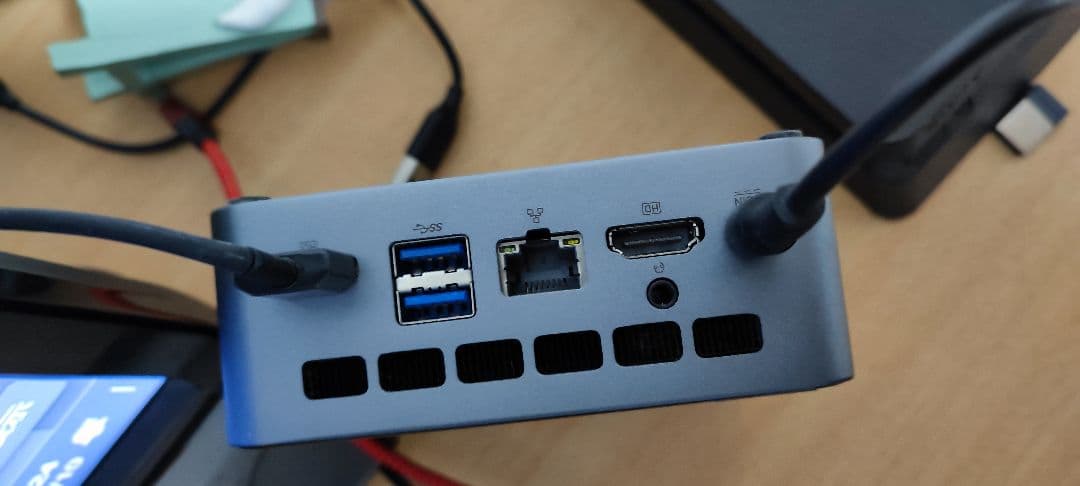 GMKtec ミニPC 932GBストレージ 16GBメモリ