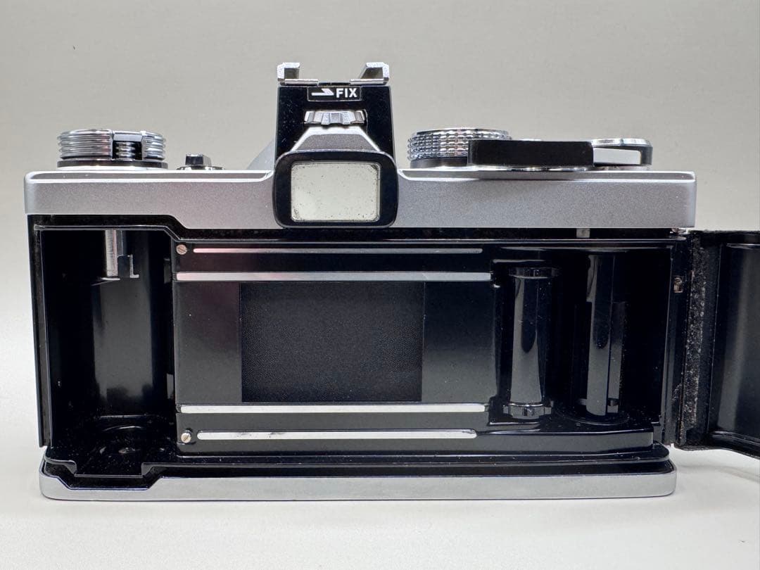 フィルムカメラ OLYMPUS OM-1 MD / F.ZUIKO 50mm f1.8