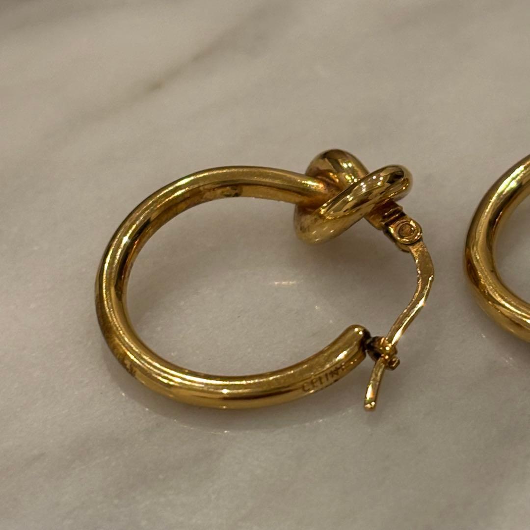 CELINE セリーヌ ノット ピアス ゴールド