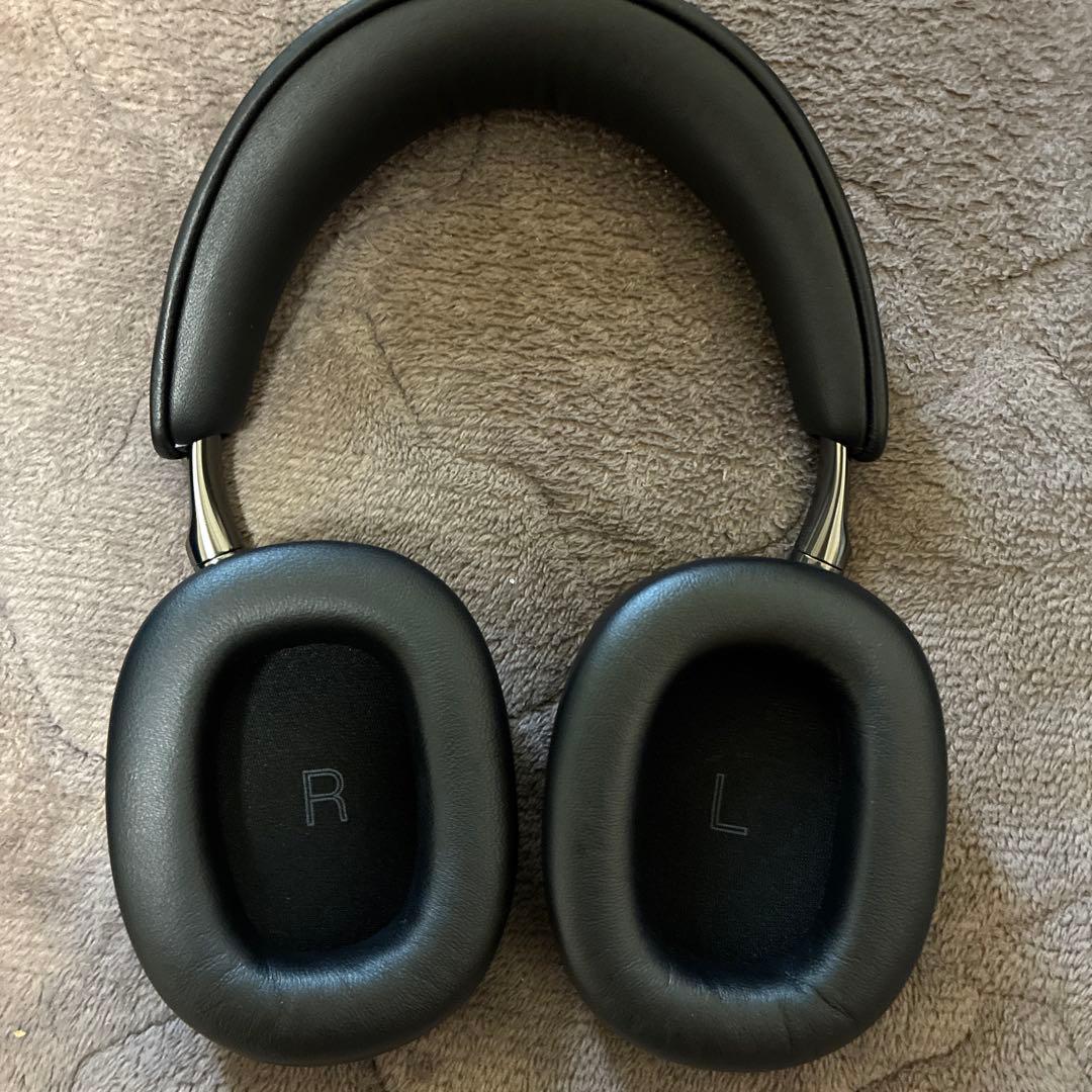ヘッドホン Bowers&Wilkins Px8S2