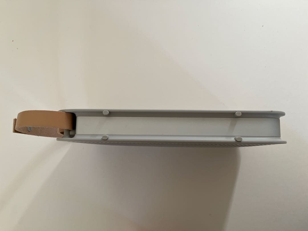 B&O PLAY A2 Bluetoothスピーカー