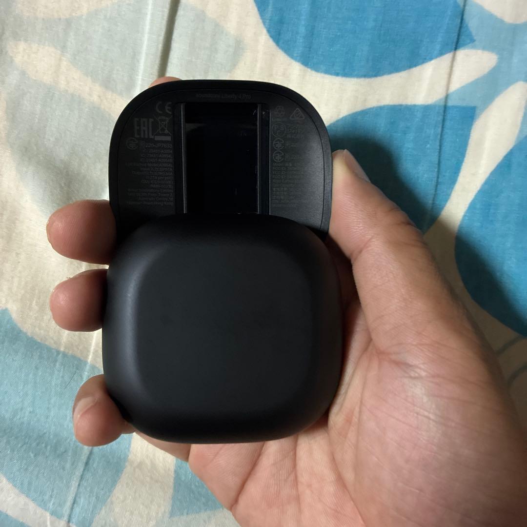 soundcore Liberty 4 Pro ワイヤレスイヤホン＋ケース