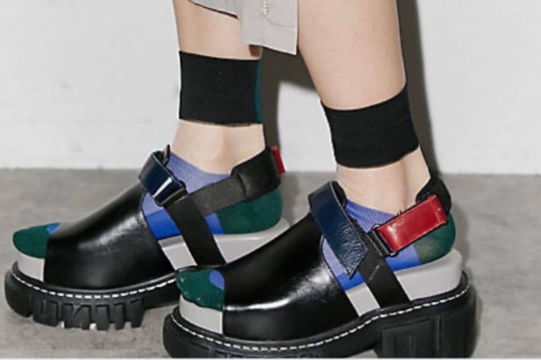 UN3D.(アンスリード)ソールボリュームサンダル　38(24〜24.5)