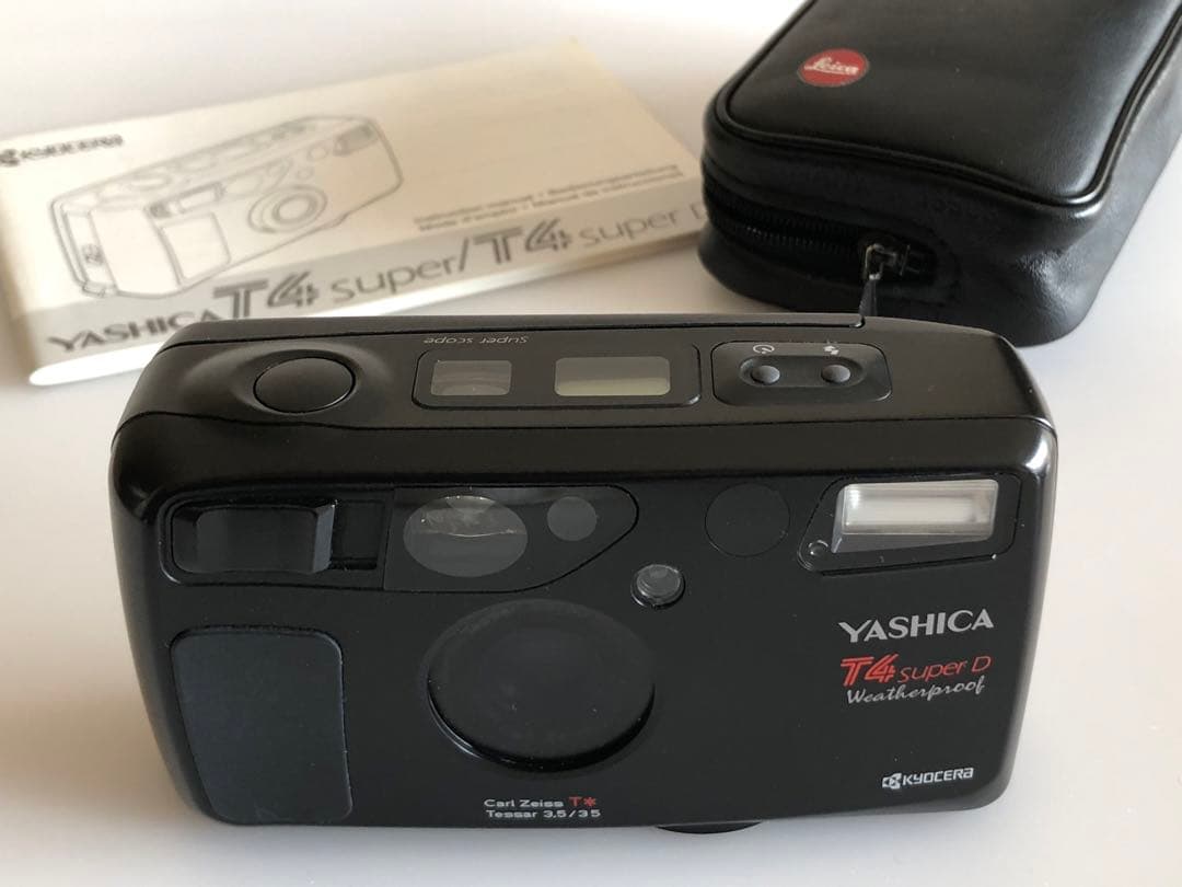 YASHICA ヤシカ T4 super D フィルムカメラ (T5)