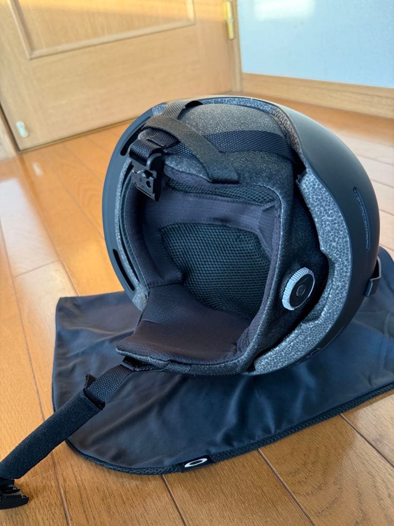 超美品　OAKLEY オークリー　MOD1 ヘルメット　Lサイズ　スノーボード