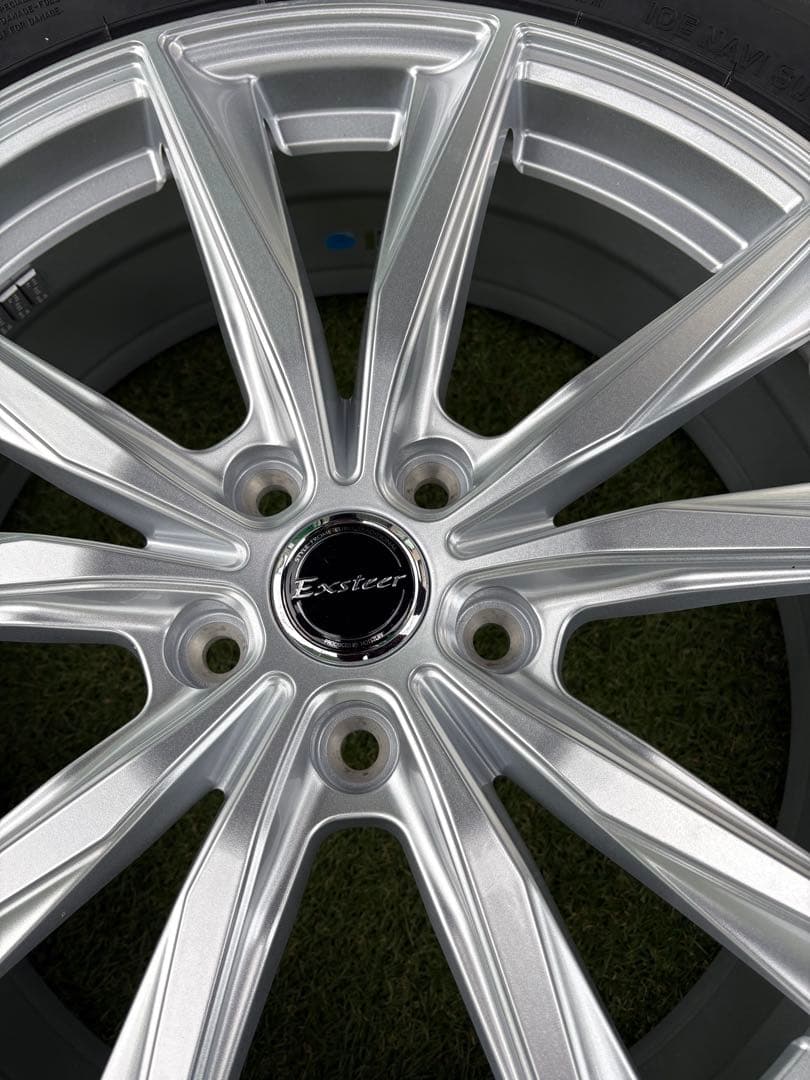 ⭐︎新品‼️⭐︎ハリヤー　19インチ　スタッドレスタイヤ　ホイールセット　グッドイヤー