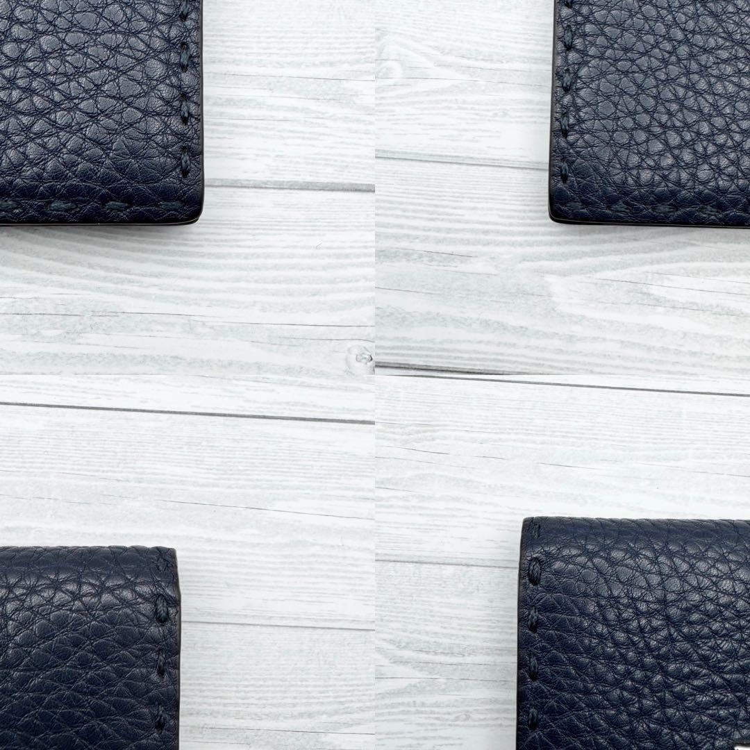 【美品】FENDI　セレリア　名刺入れ　レザー　バイカラー　シボ革　ネイビー