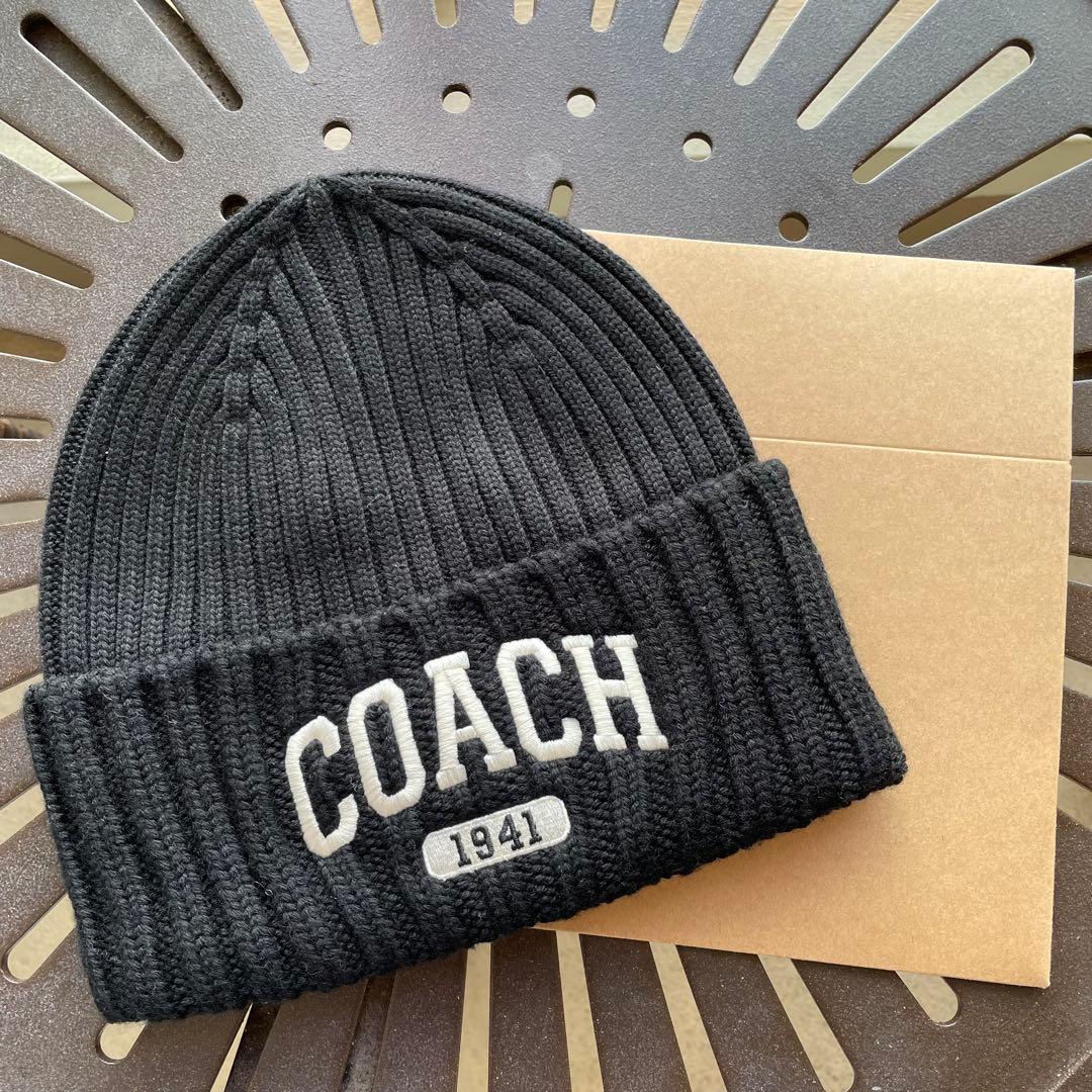 新品タグ付きCOACH 1941 エンブロイダード ニット帽 ビーニー