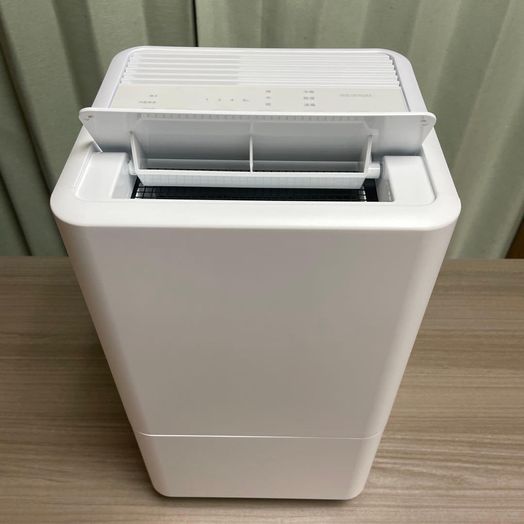 アイリスオーヤマ2023年製コンパクトクーラー 使用半月 極美品 送料無料