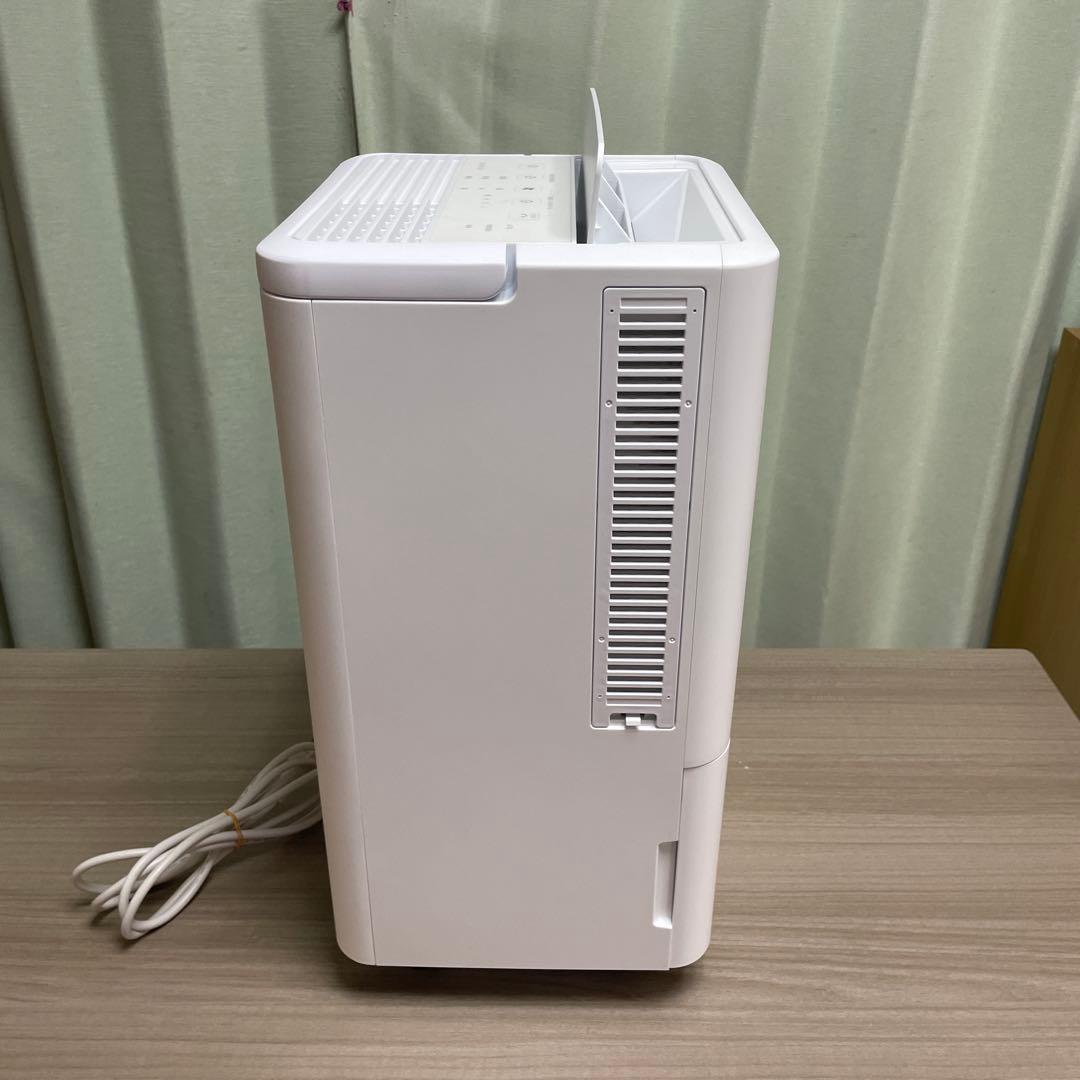 アイリスオーヤマ2023年製コンパクトクーラー 使用半月 極美品 送料無料