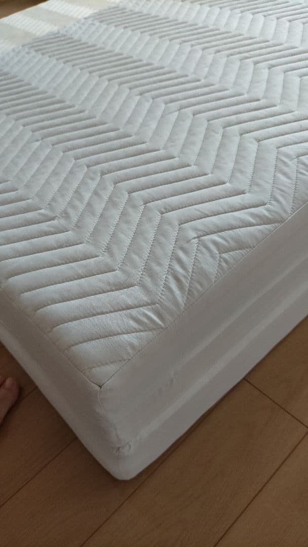 雲のやすらぎプレミアム　三つ折りマットレス