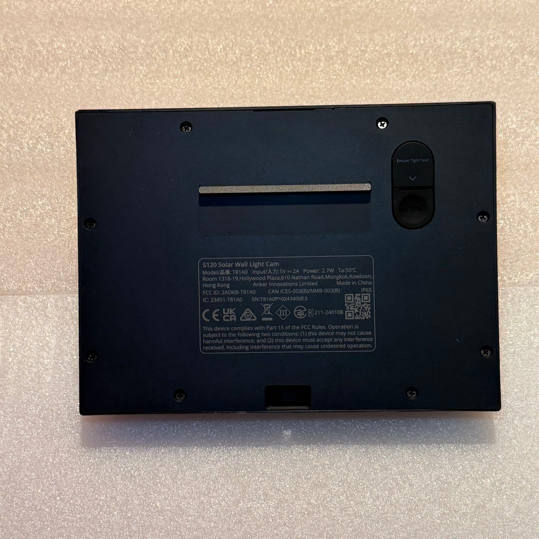 防犯カメラ eufy Security Solar Wall Light